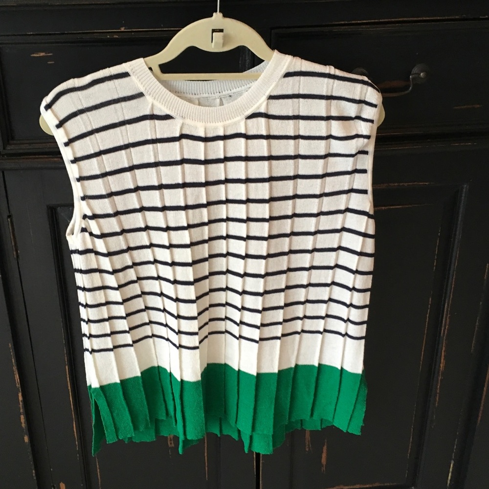 Lightweight Crop Sweater
